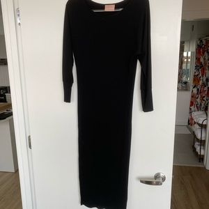 Soft ribbed midi dress with side slit